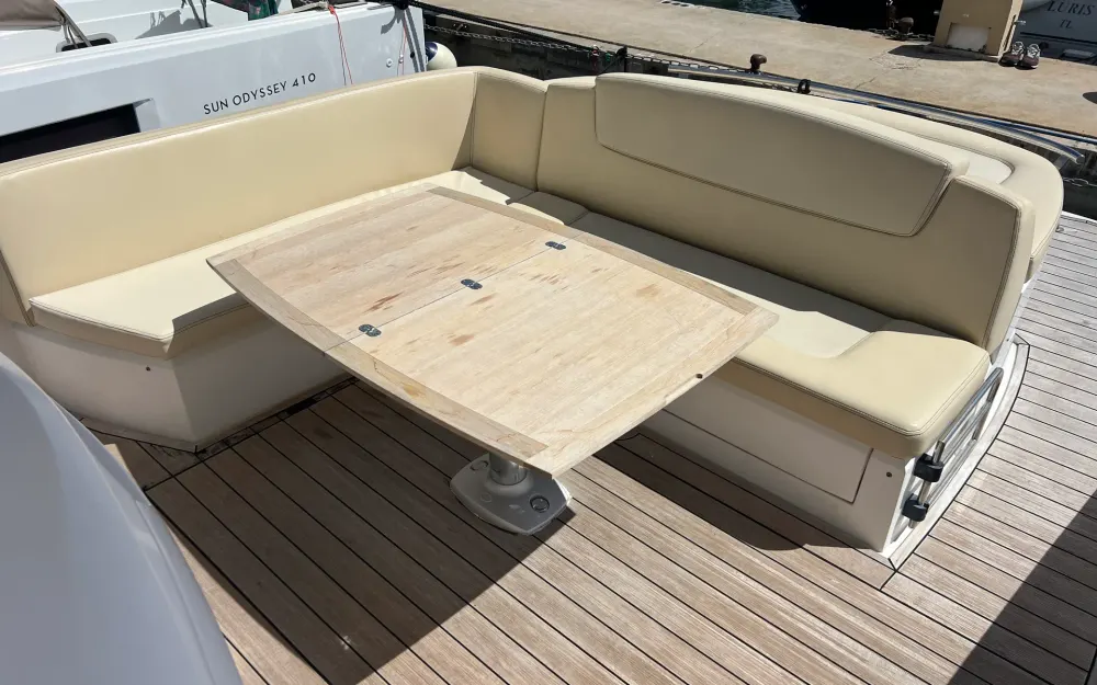 slider 6 Sessa Marine Key Largo 34