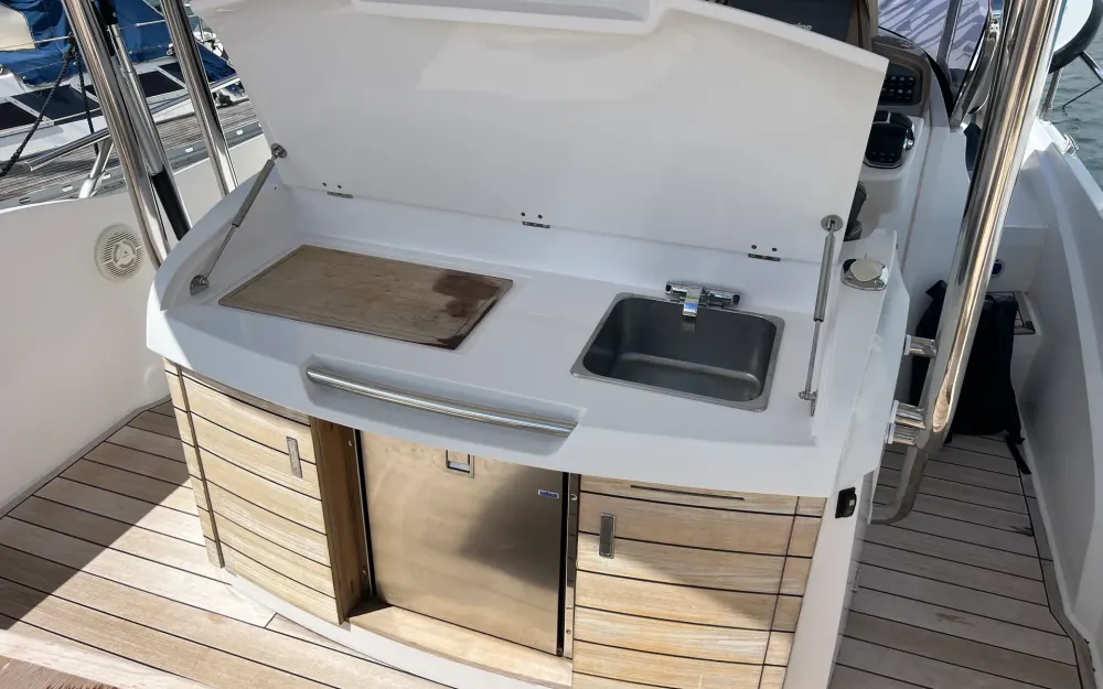 slider 8 Sessa Marine Key Largo 34