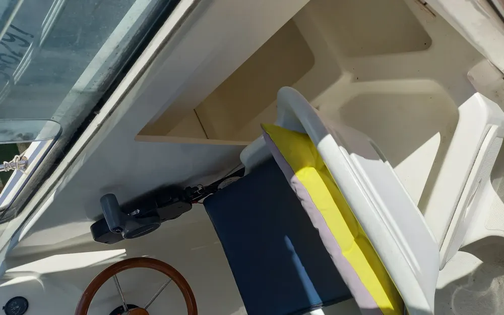 slider 20 Beneteau Antares 650 HB