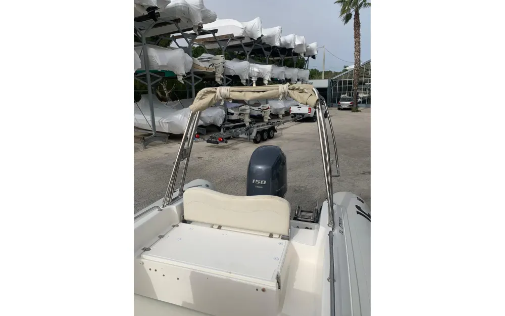 slider 13 Joker Boat Clubman 22
