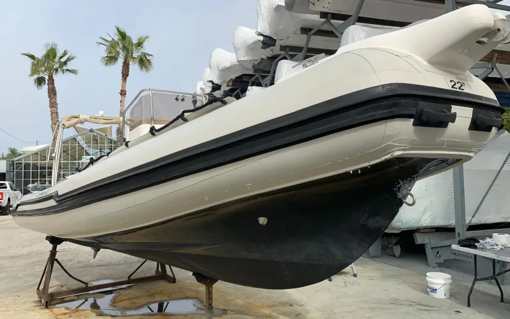 slider 4 Joker Boat Clubman 22