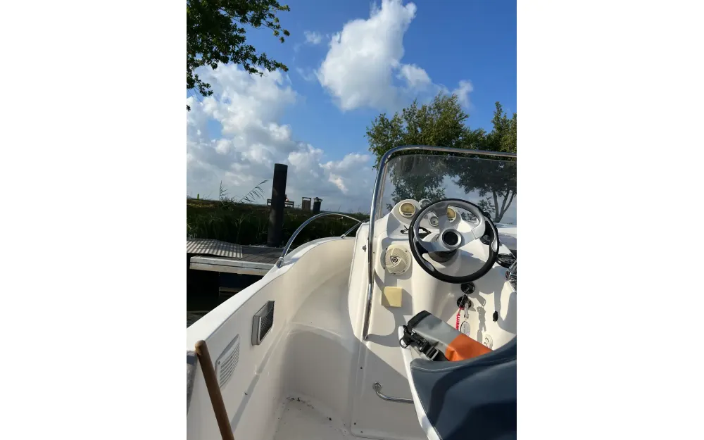 slider 3 Quicksilver  635 WA Commander