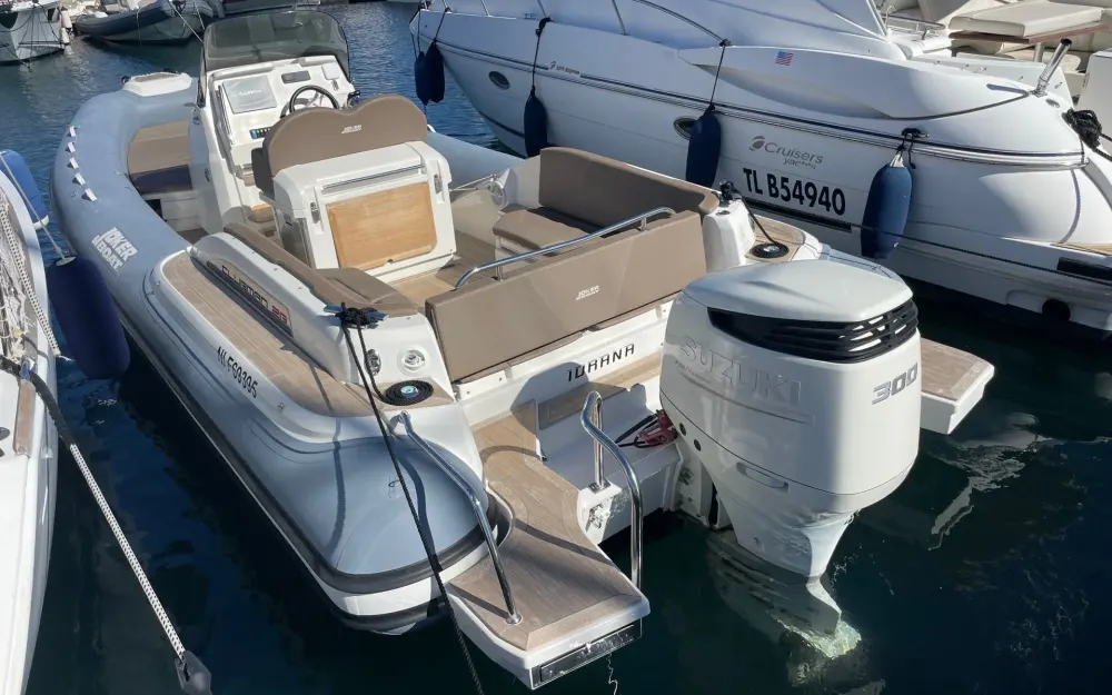 slider 2 Joker Boat Clubman 28
