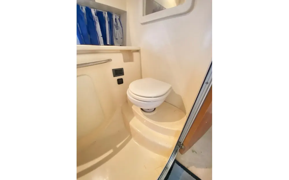 slider 16 Sessa Marine Oyster 34