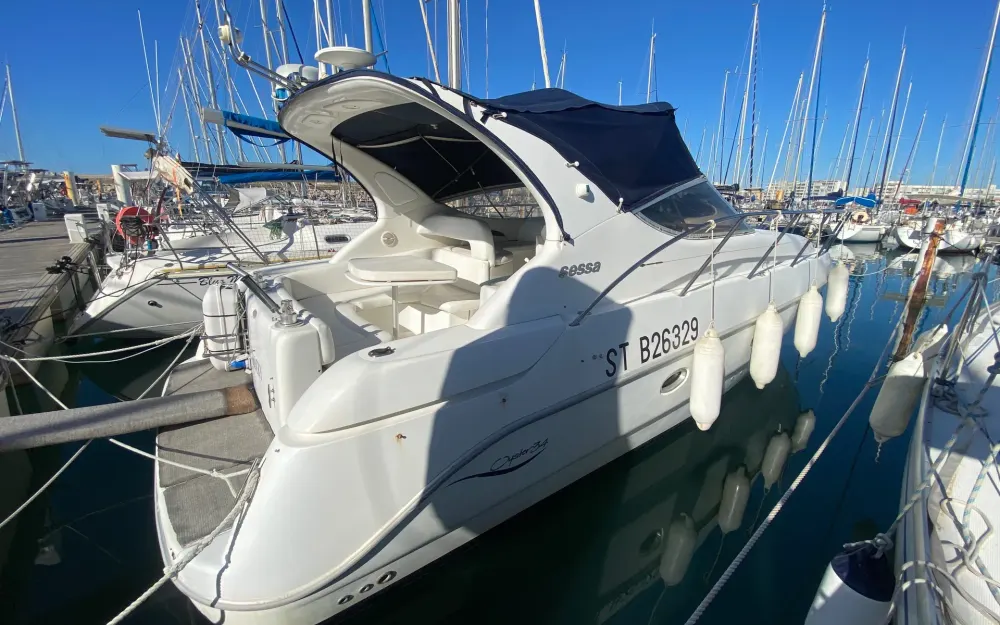 slider 4 Sessa Marine Oyster 34