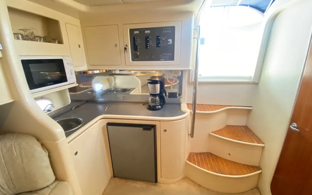 slider 30 Sessa Marine Oyster 34