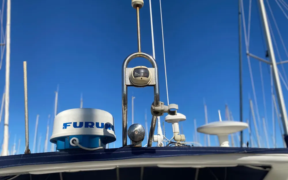 slider 33 Sessa Marine Oyster 34