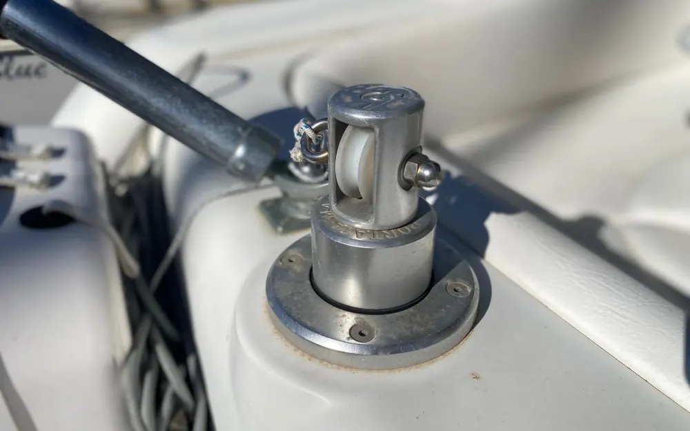 slider 34 Sessa Marine Oyster 34