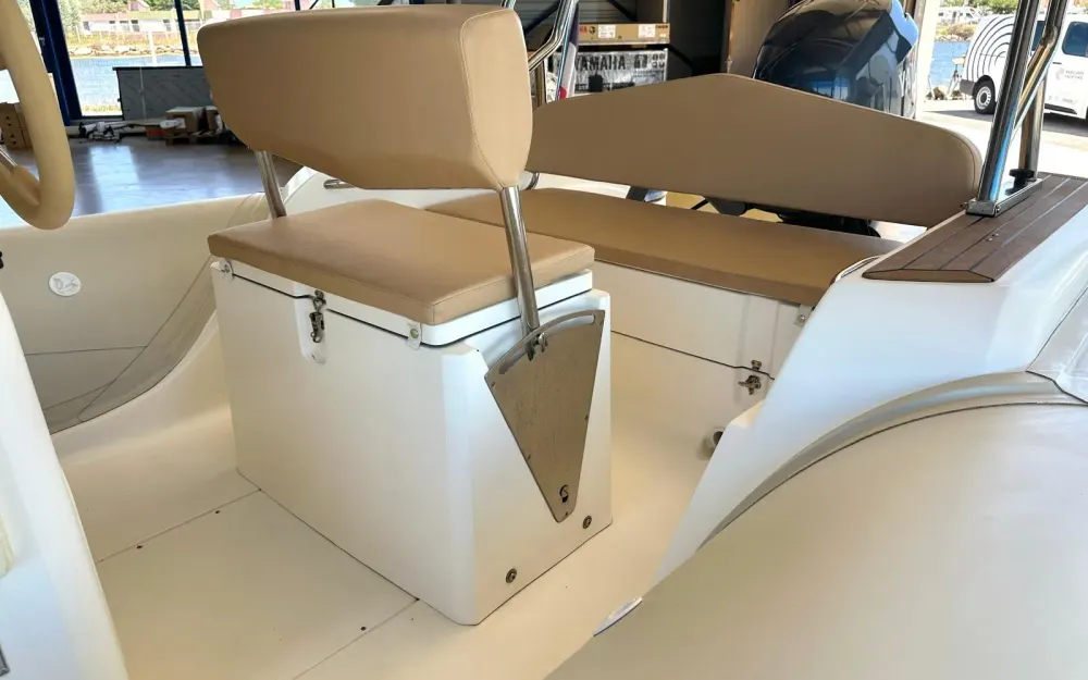 slider 2 Capelli Tempest 626