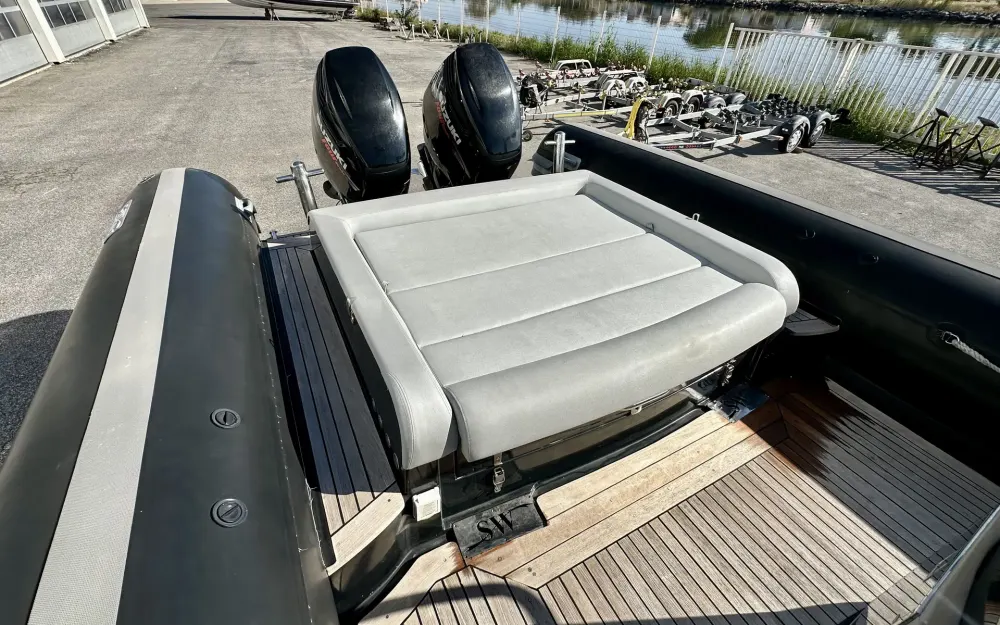 slider 12 Sea Water Smeralda 320