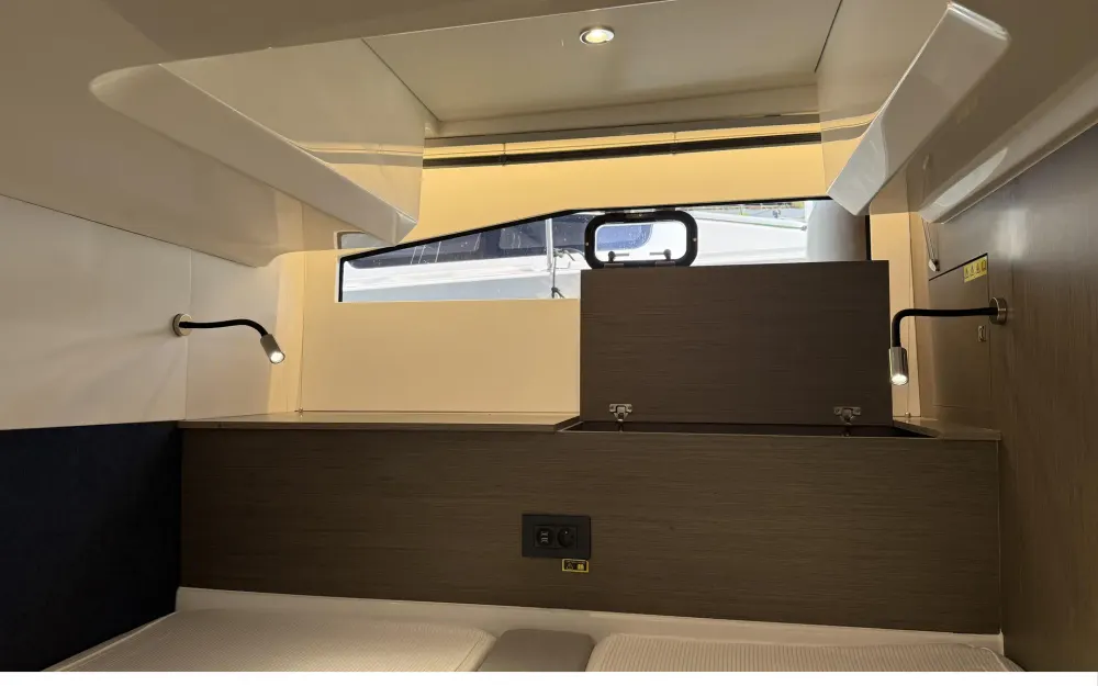 slider 11 Beneteau Gran Turismo 36