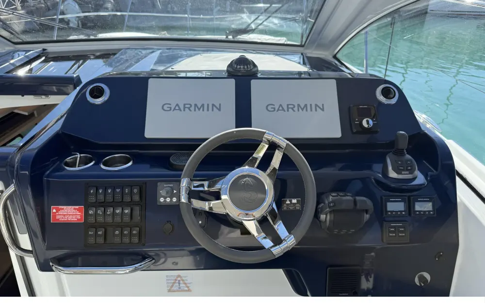 slider 13 Beneteau Gran Turismo 36