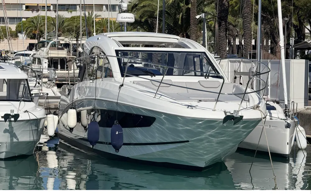 slider 29 Beneteau Gran Turismo 36
