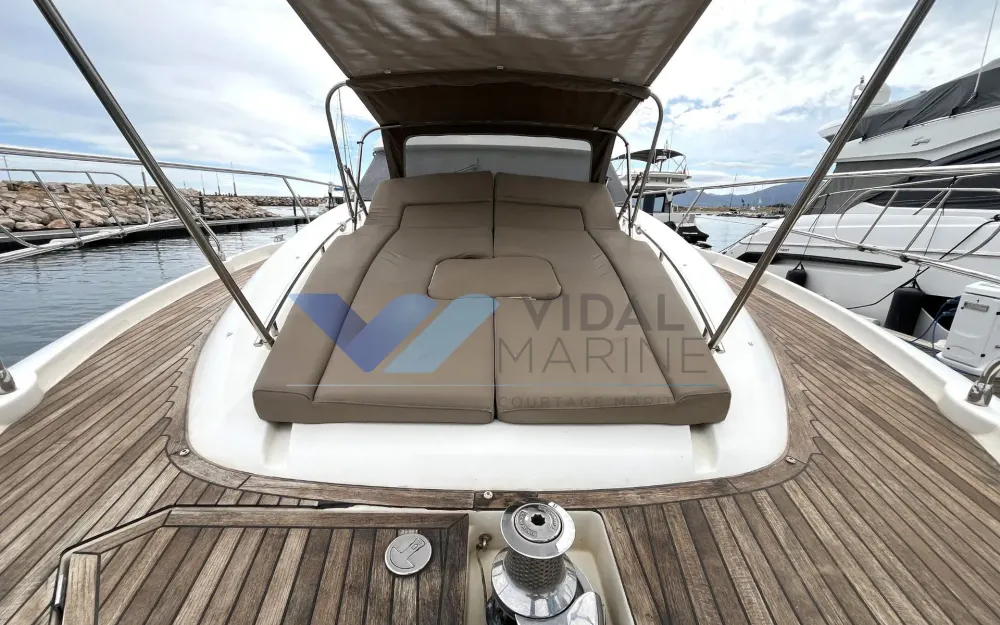 slider 19 Jeanneau Prestige 500 Fly