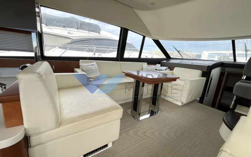 slider 4 Jeanneau Prestige 500 Fly