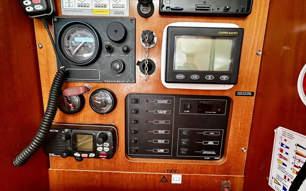 slider 13 Beneteau Oceanis 311 Clipper