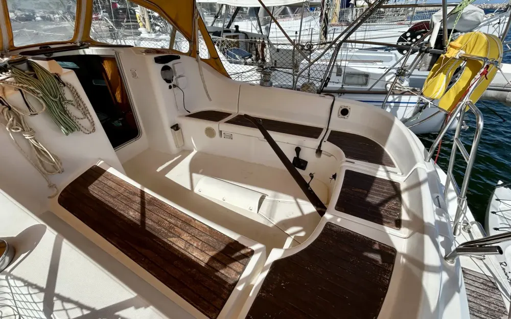 slider 8 Beneteau Oceanis 311 Clipper