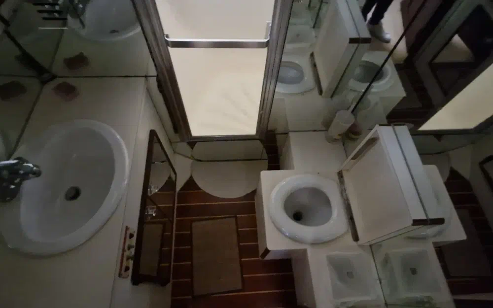 slider 16 Hatteras 60