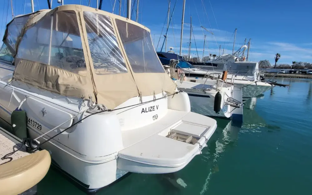 slider 1 Jeanneau Leader 805