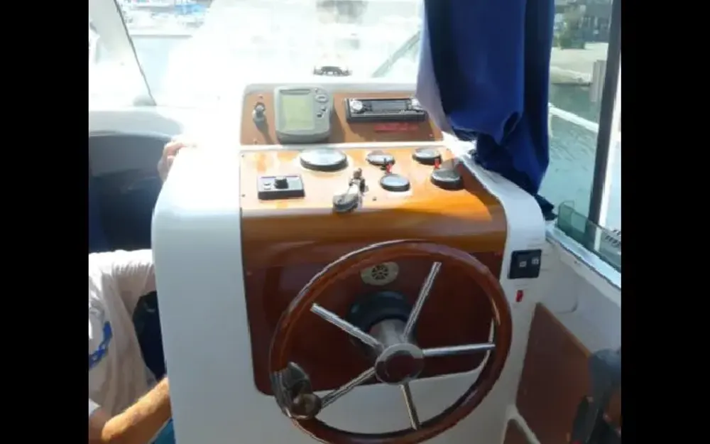 slider 15 Beneteau Antares 7.60