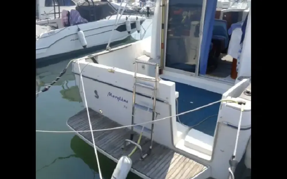 slider 5 Beneteau Antares 7.60