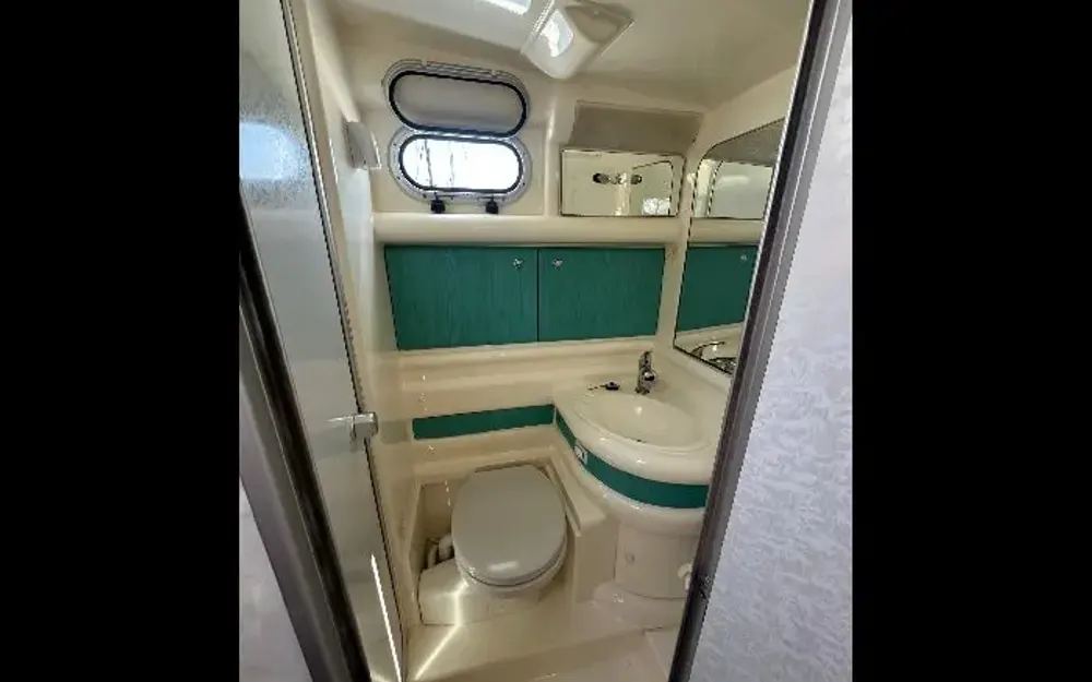 slider 25 Sealine Bolero 28