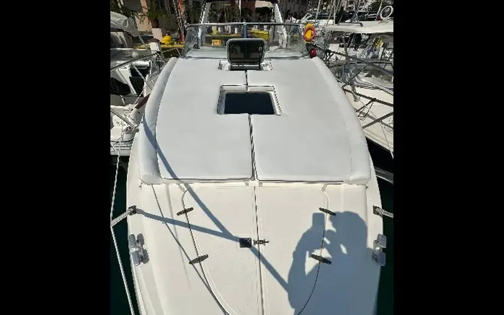 slider 2 Sealine Bolero 28