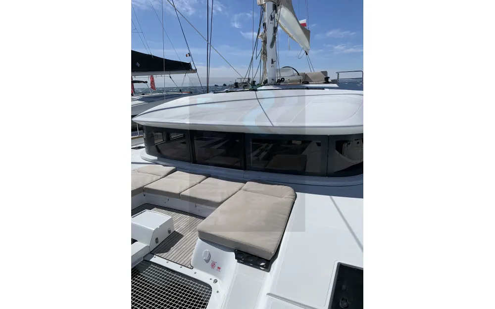 slider 8 Lagoon  50