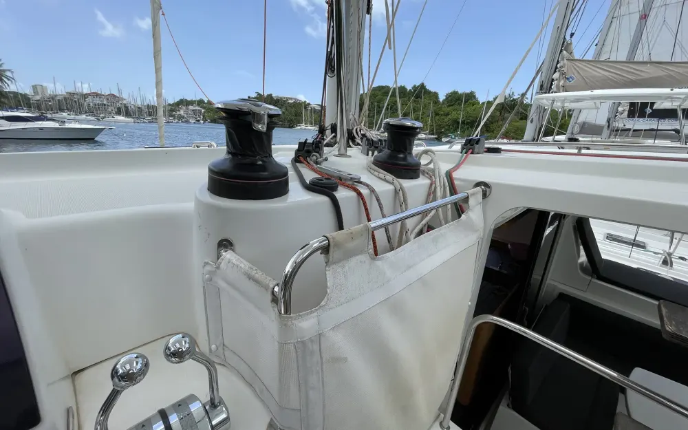 slider 23 Lagoon  42
