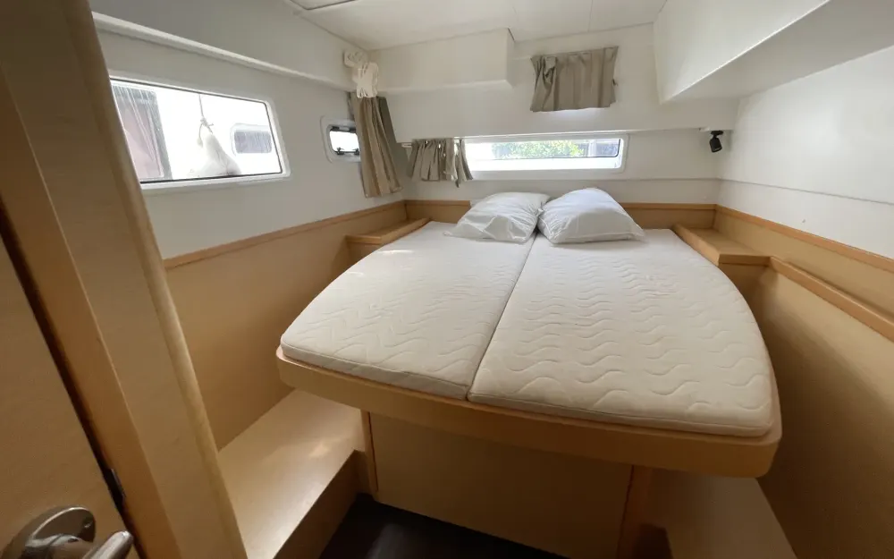 slider 8 Lagoon  42