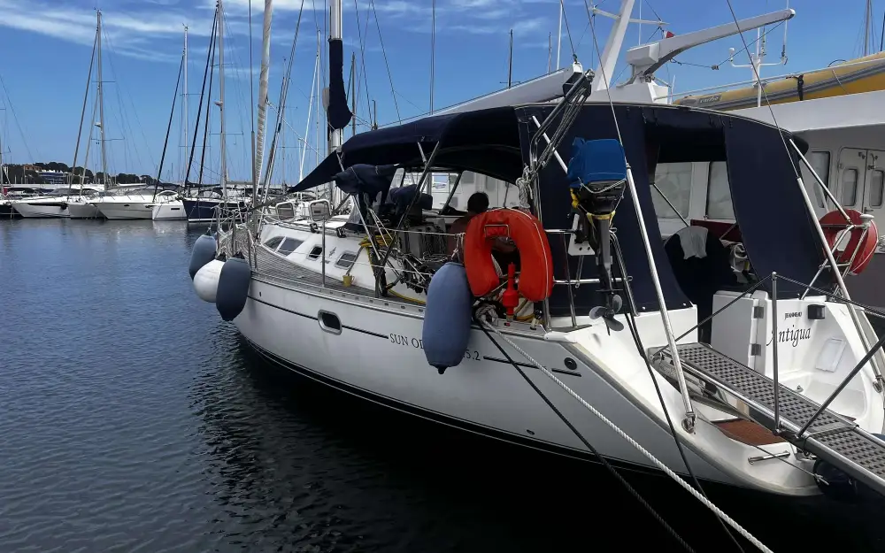 JeanneauSun Odyssey 45.2