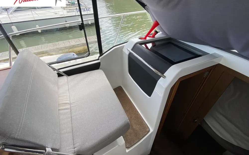 slider 23 Jeanneau Merry Fisher 895 Croisiere