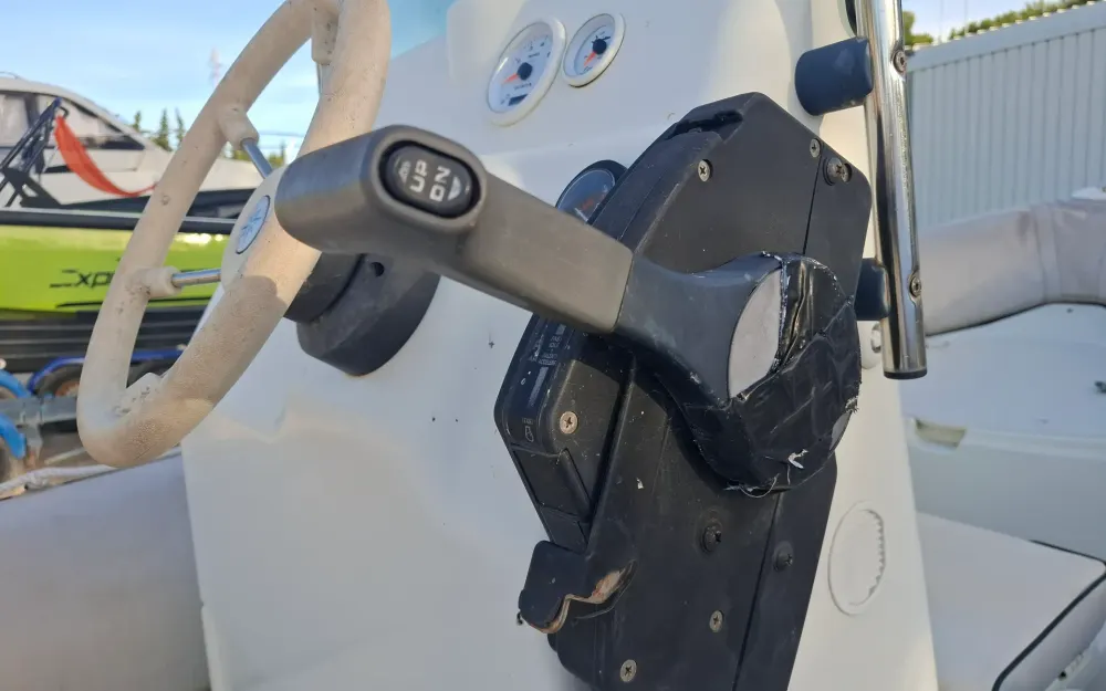 slider 12 Bombard Explorer SB 500 