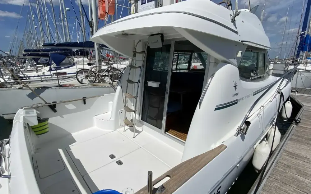 slider 0 Jeanneau Merry Fisher 925