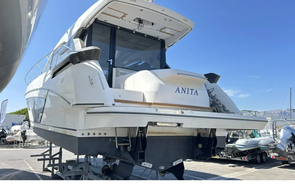 slider 1 Beneteau Gran Turismo 45