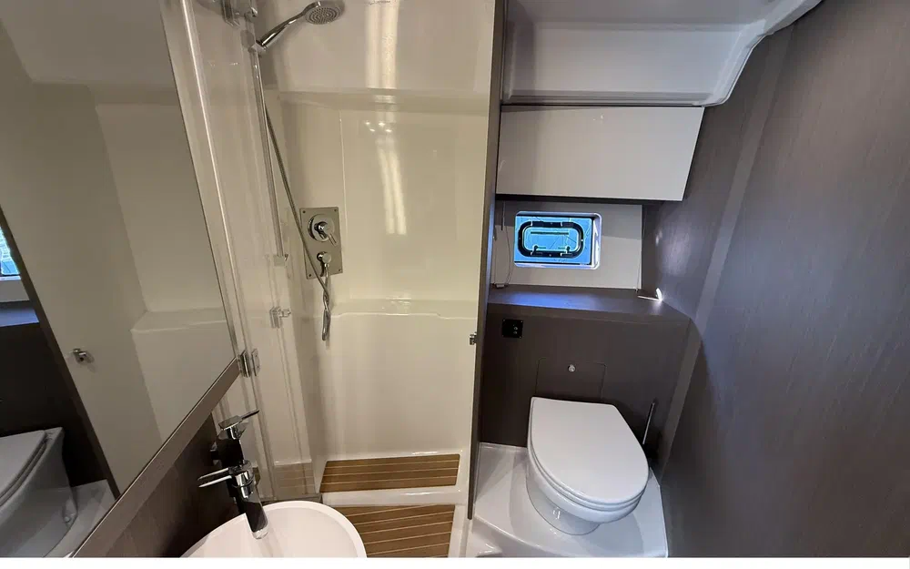 slider 22 Beneteau Gran Turismo 45