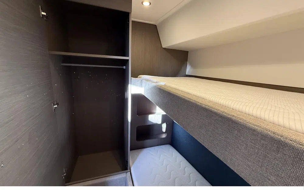 slider 28 Beneteau Gran Turismo 45