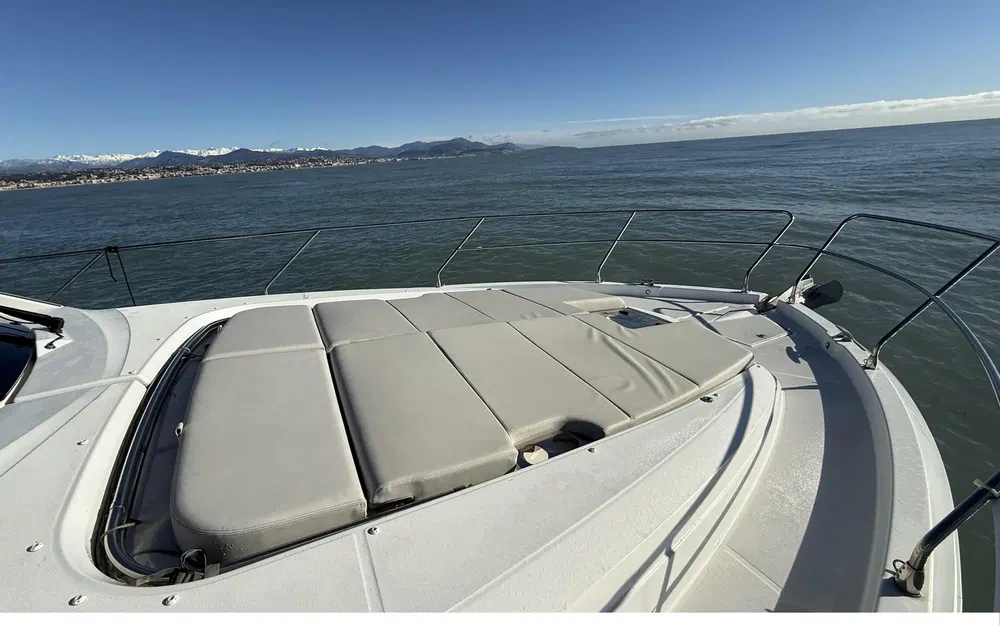 slider 32 Beneteau Gran Turismo 45