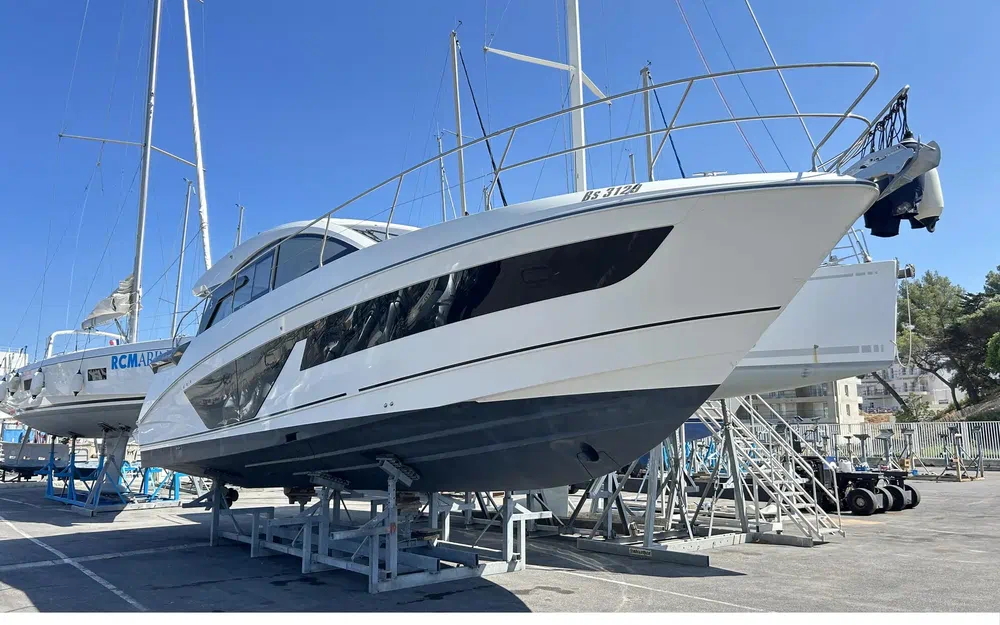 slider 38 Beneteau Gran Turismo 45