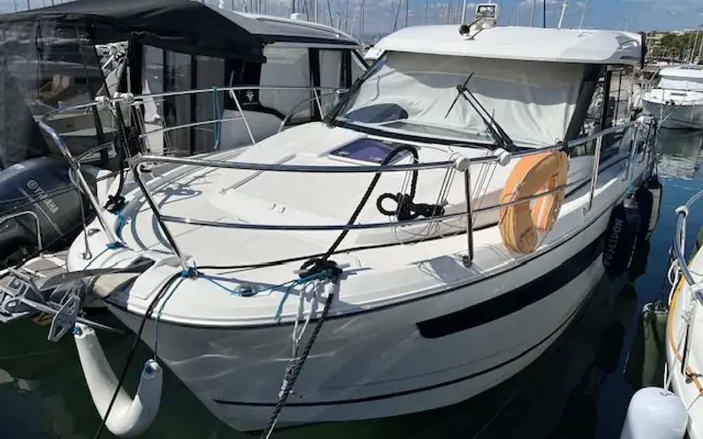 slider 3 Jeanneau Merry Fisher 895 Offshore