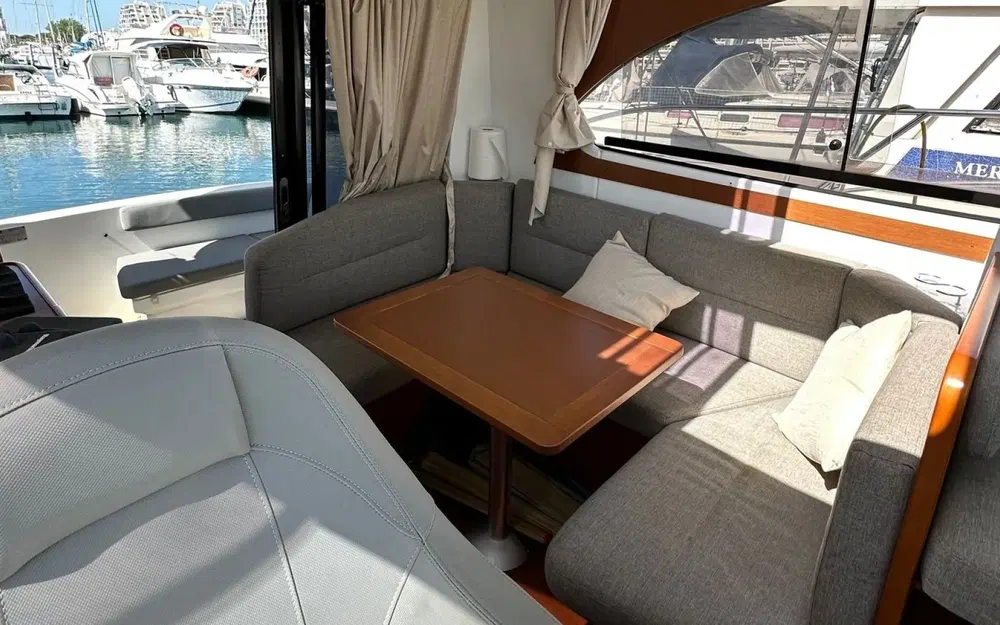 slider 8 Beneteau Antares 30 S