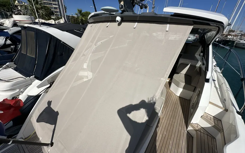 slider 10 Fairline  45