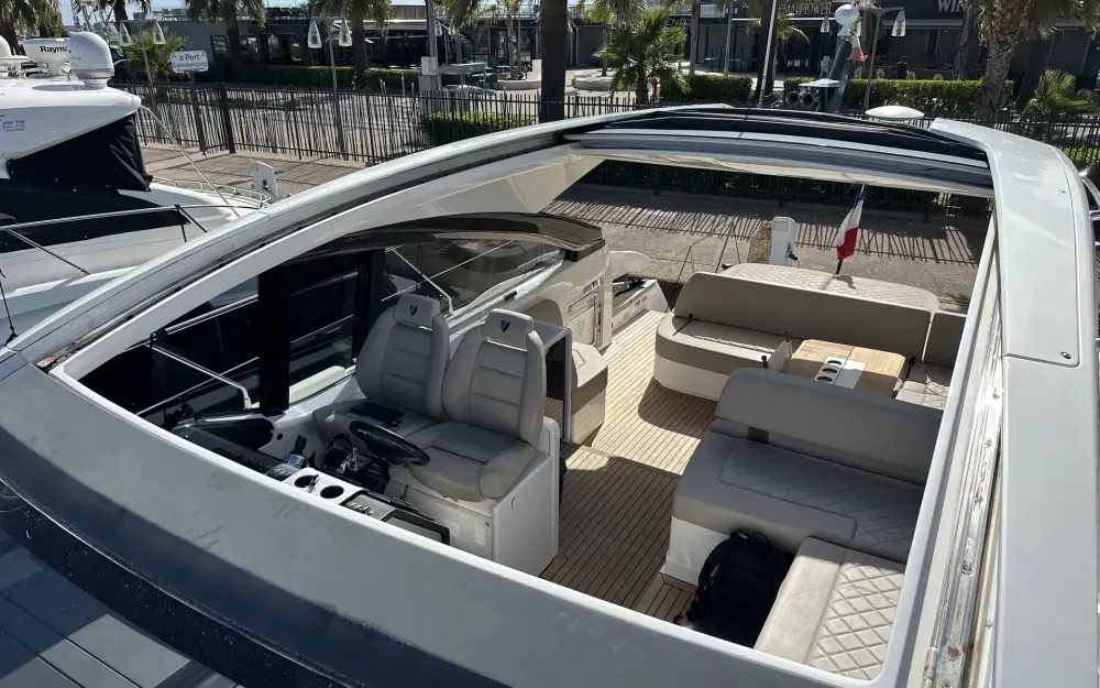 slider 21 Fairline  45