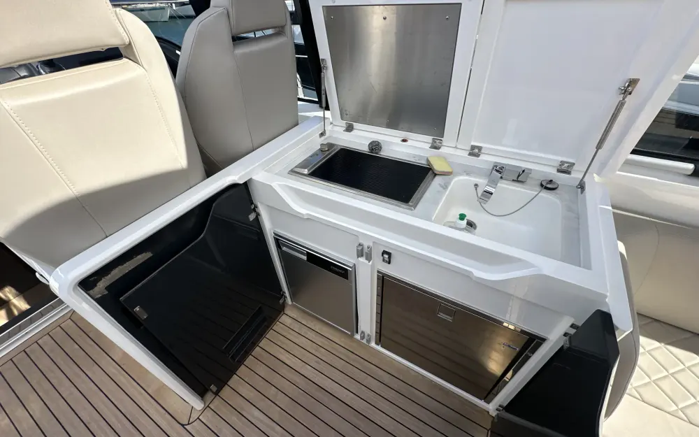 slider 51 Fairline  45