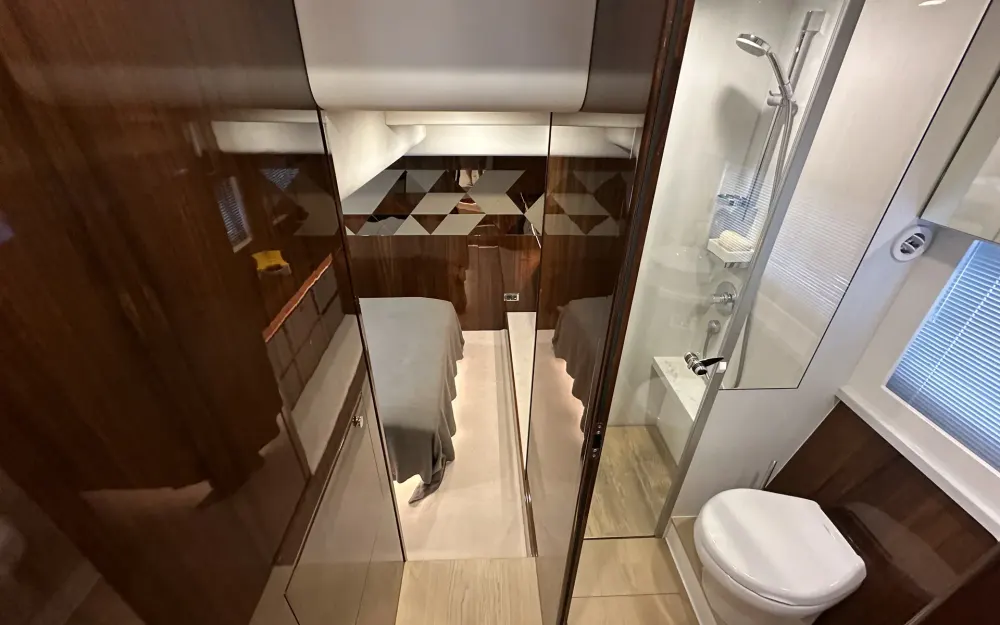 slider 72 Fairline  45