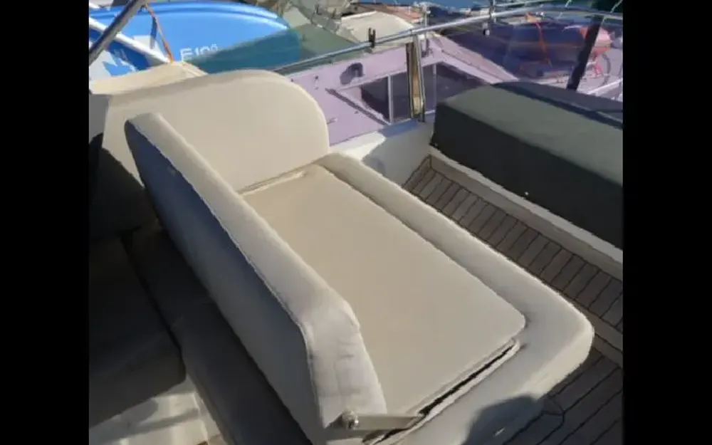 slider 12 Sealine  F430