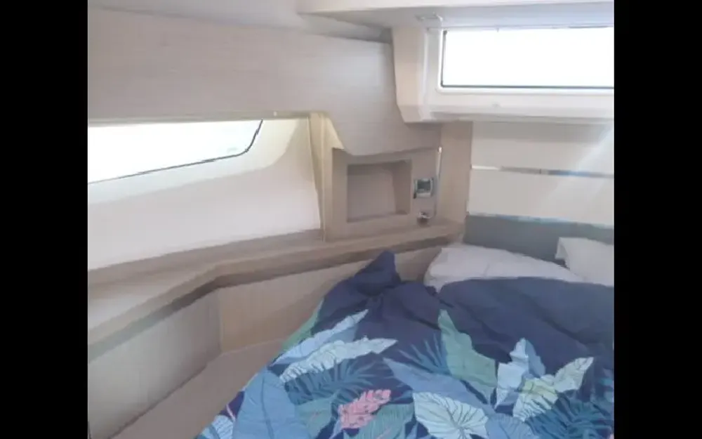 slider 30 Sealine  F430