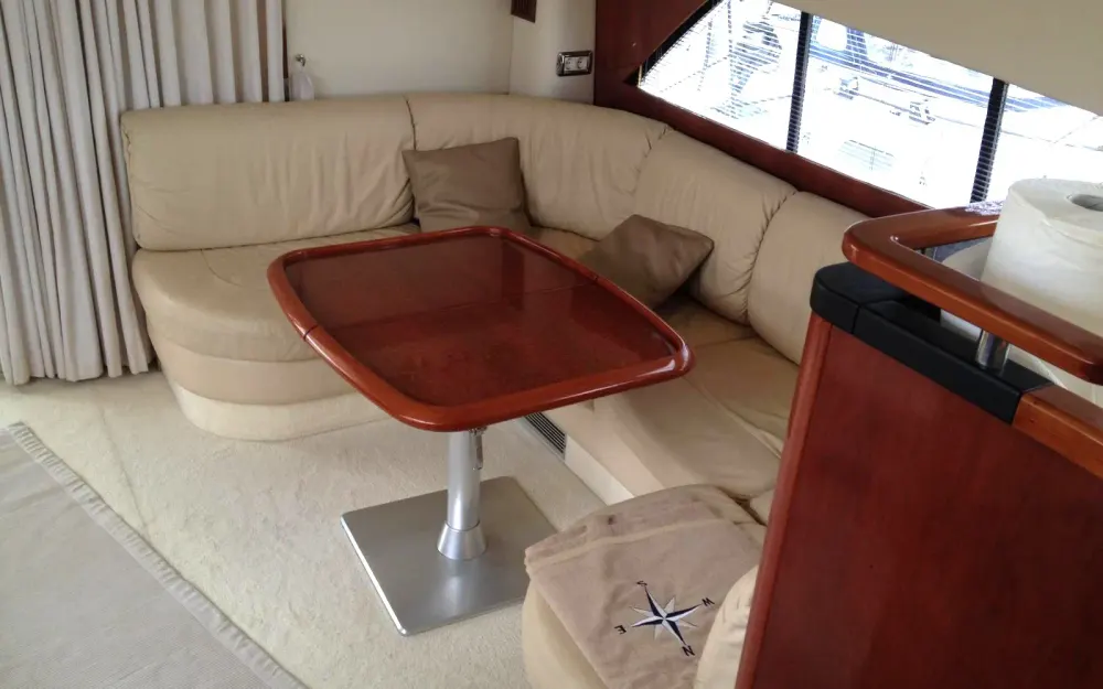 slider 12 Fairline Phantom 50