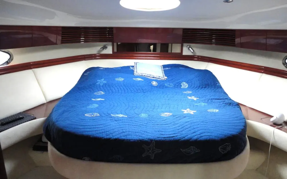 slider 17 Fairline Phantom 50