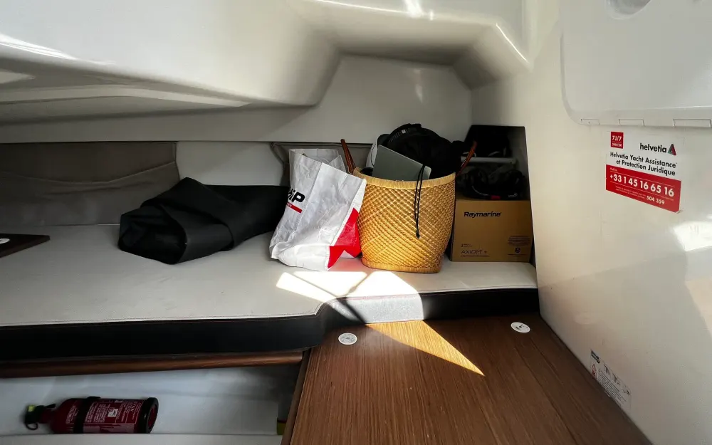 slider 11 Beneteau Flyer 6.6 SUNdeck